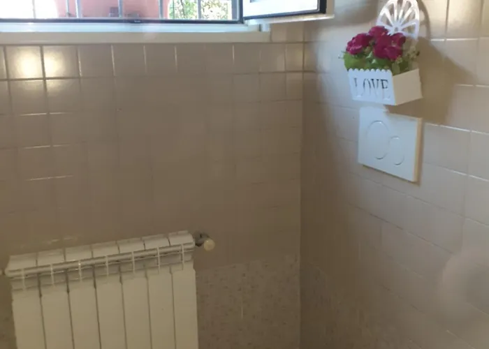 Athena's House Daire Roma