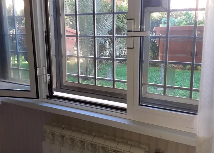 Athena's House Daire Roma